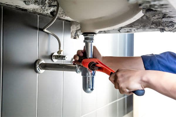 Featured post - 5 Frequently Asked Plumbing Questions